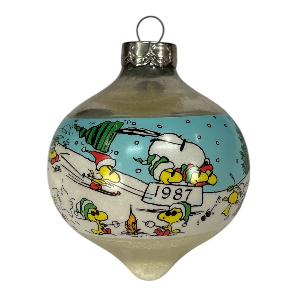 1987 Hallmark Snoopy Glass Ornament Woodstock Everyone’s Cool at Christmas Time